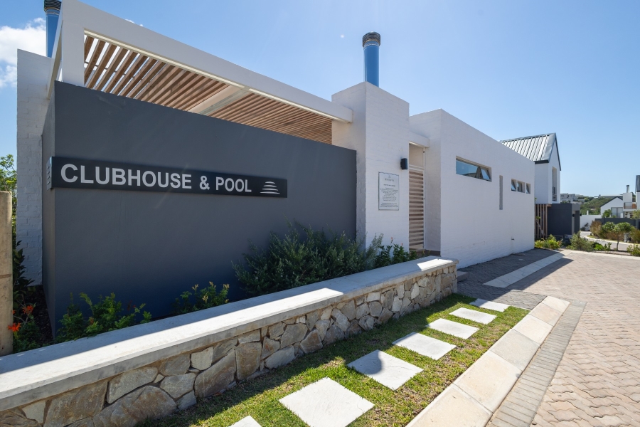 3 Bedroom Property for Sale in Whale Rock Western Cape